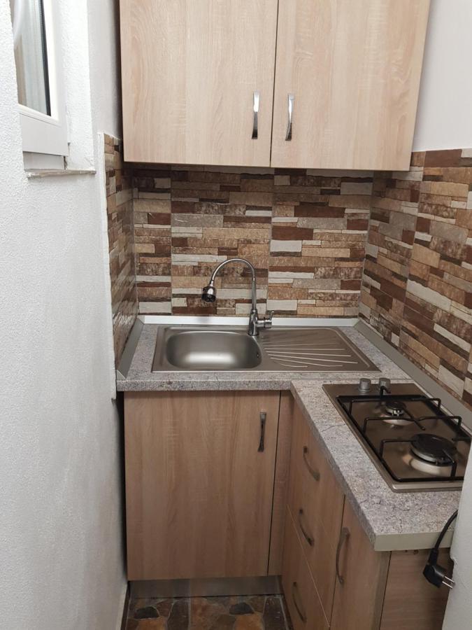 La Zoli - Apartament 1 Cam, Zona Freidorf Cu Parcare Publica Daire Temeşvar Dış mekan fotoğraf